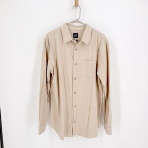 GAP Men's Beige Casual Button Down Shirt